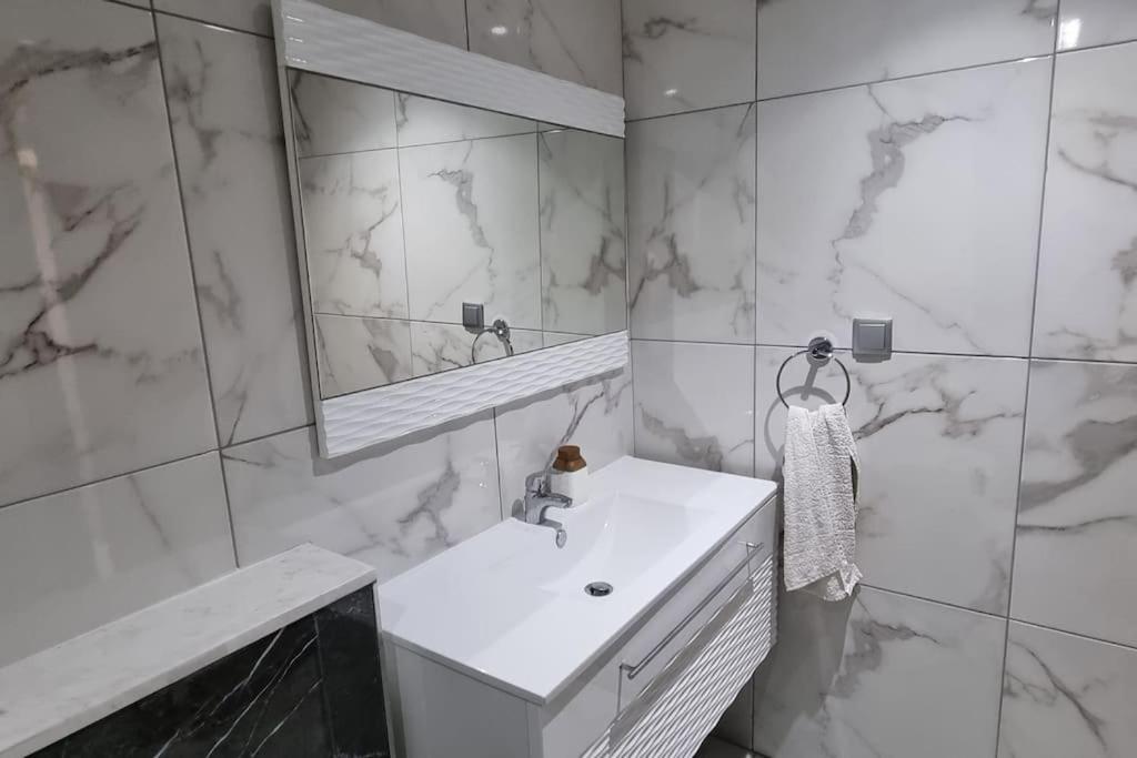 Fantastique, Luxerieux, Agreabel Appartement Monastir Exteriör bild